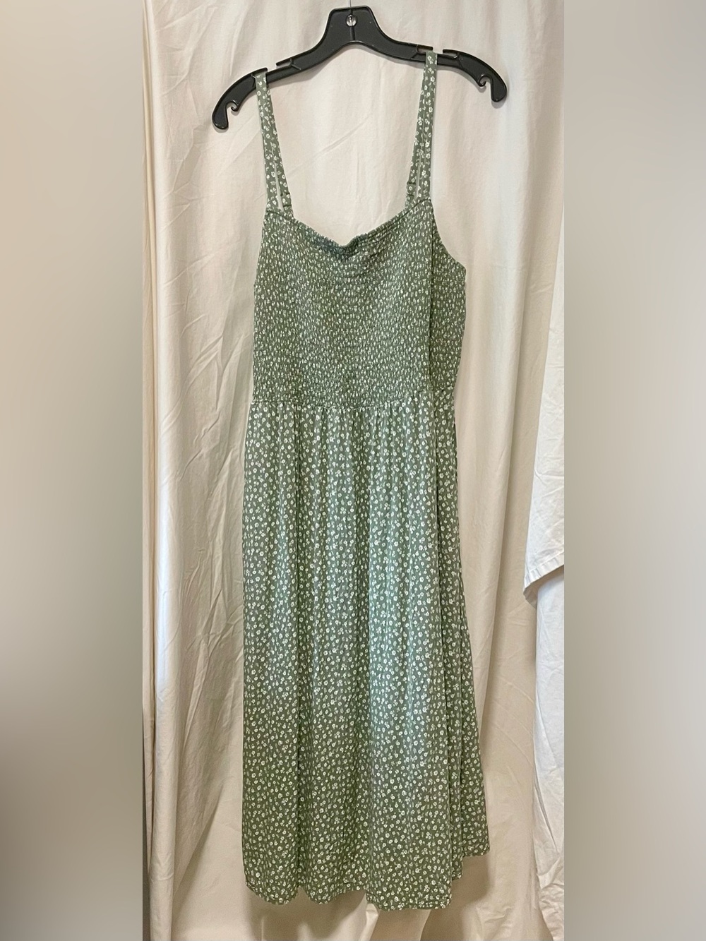 Old Navy Cami Green Floral Smocked Midi Dress